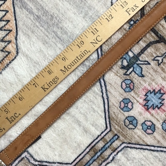 🐎 Brighton Tan Leather Cream Stitched Silver Metal Embossed Buckle and End Cap - Picture 7 of 15